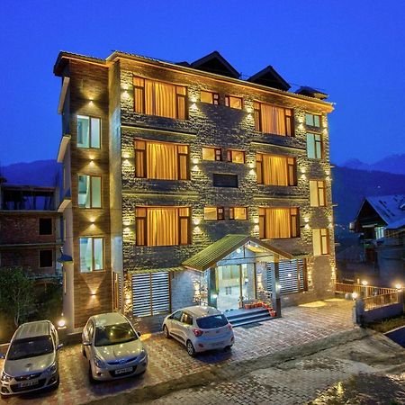 Swastik Grand Manali Hotel Buitenkant foto