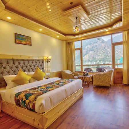 Swastik Grand Manali Hotel Buitenkant foto