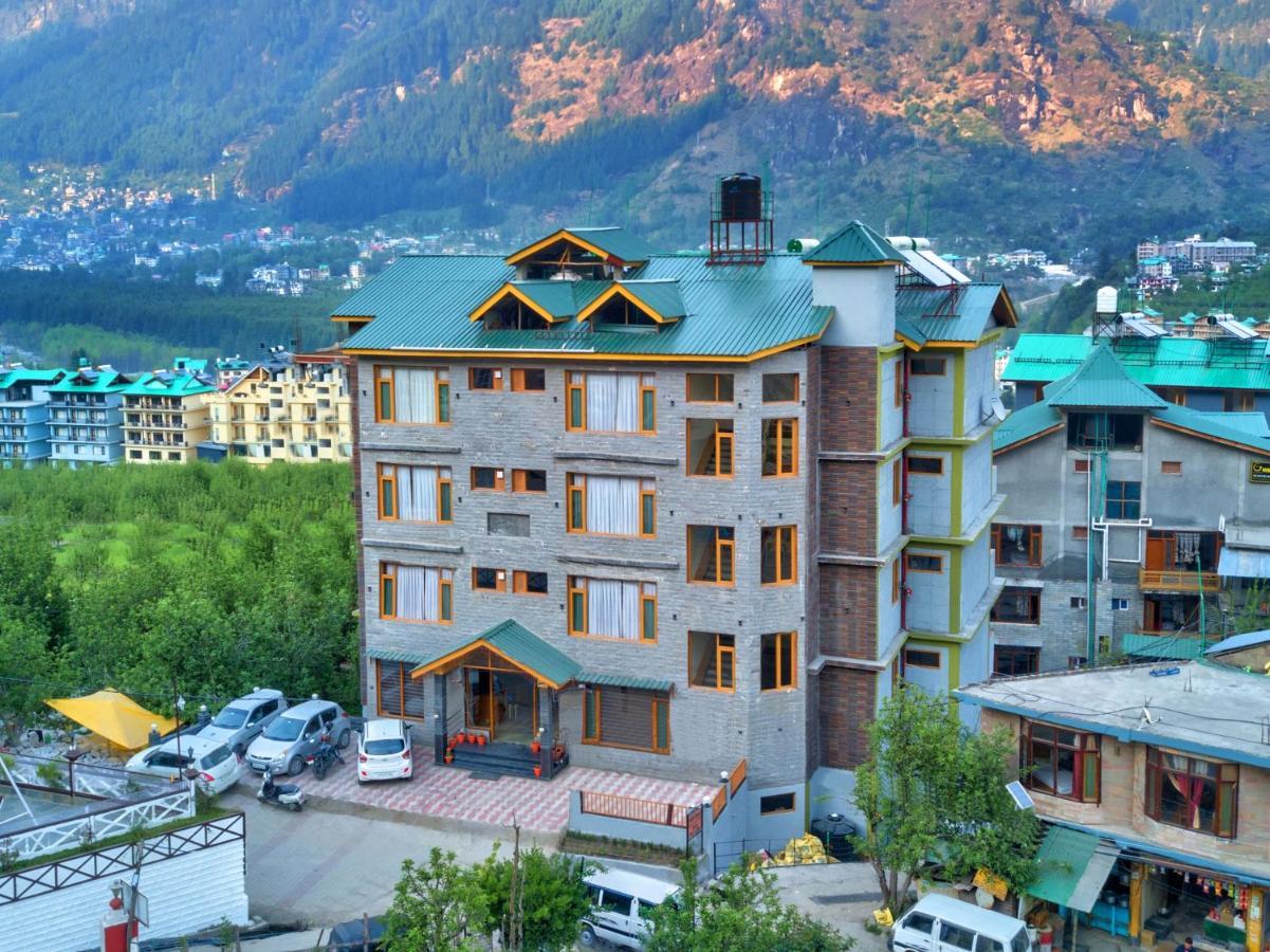 Swastik Grand Manali Hotel Buitenkant foto