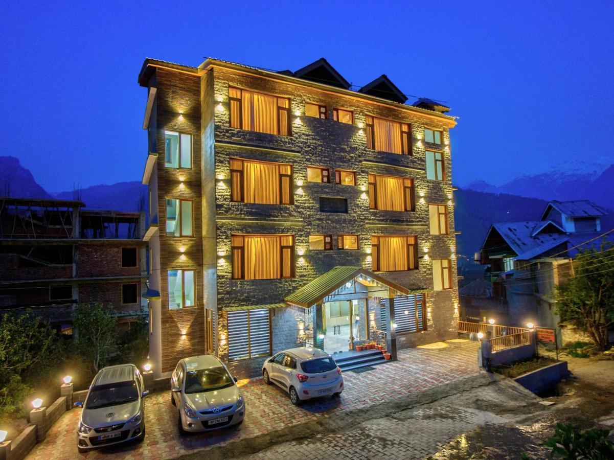 Swastik Grand Manali Hotel Buitenkant foto