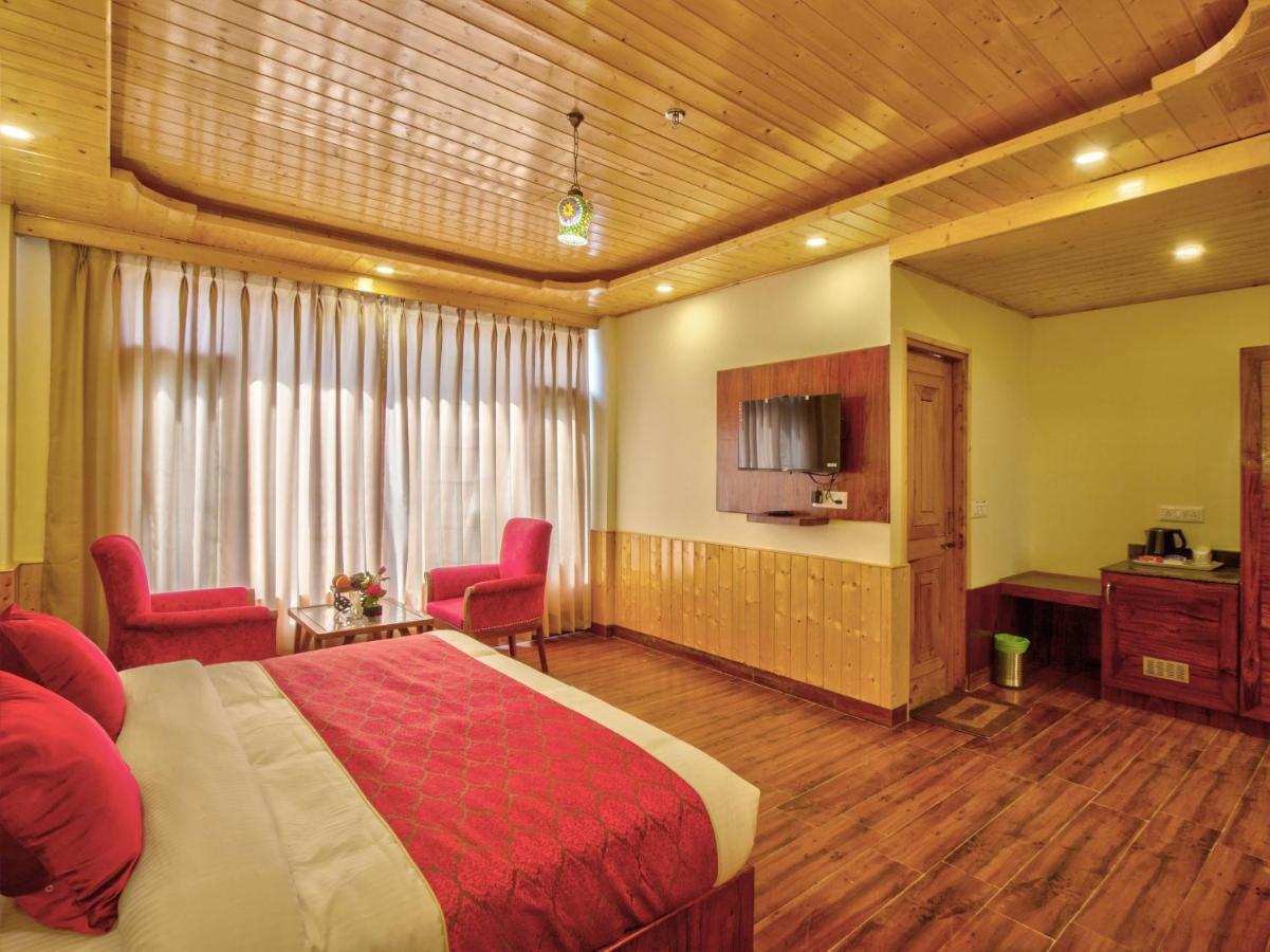 Swastik Grand Manali Hotel Buitenkant foto