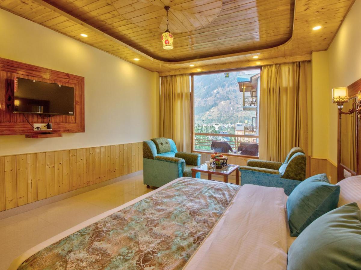 Swastik Grand Manali Hotel Buitenkant foto
