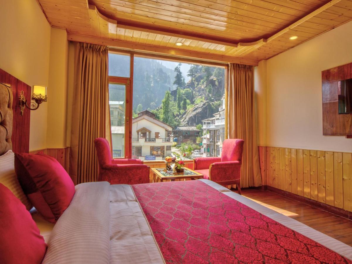 Swastik Grand Manali Hotel Buitenkant foto