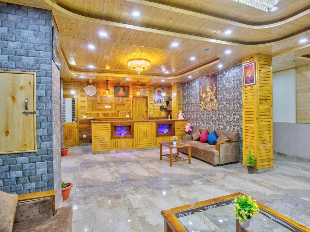 Swastik Grand Manali Hotel Buitenkant foto