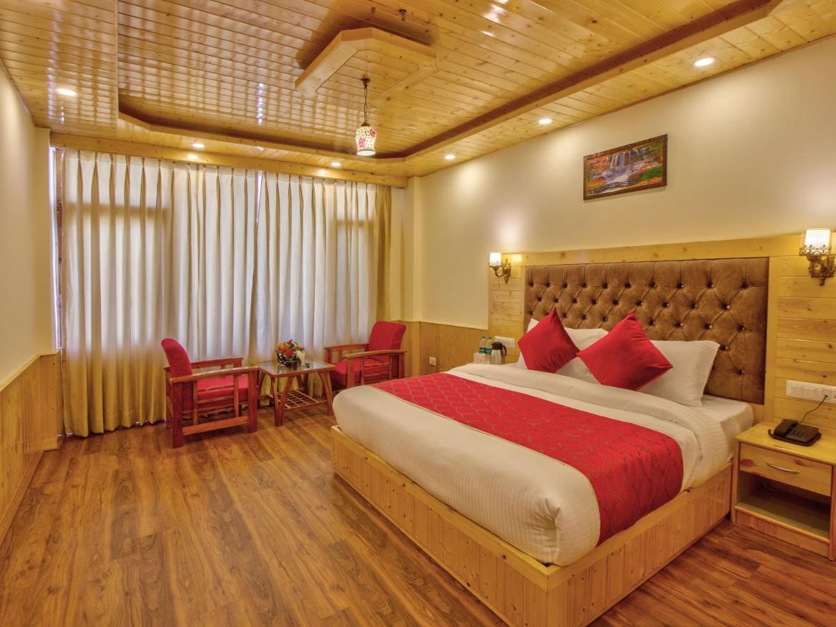Swastik Grand Manali Hotel Buitenkant foto