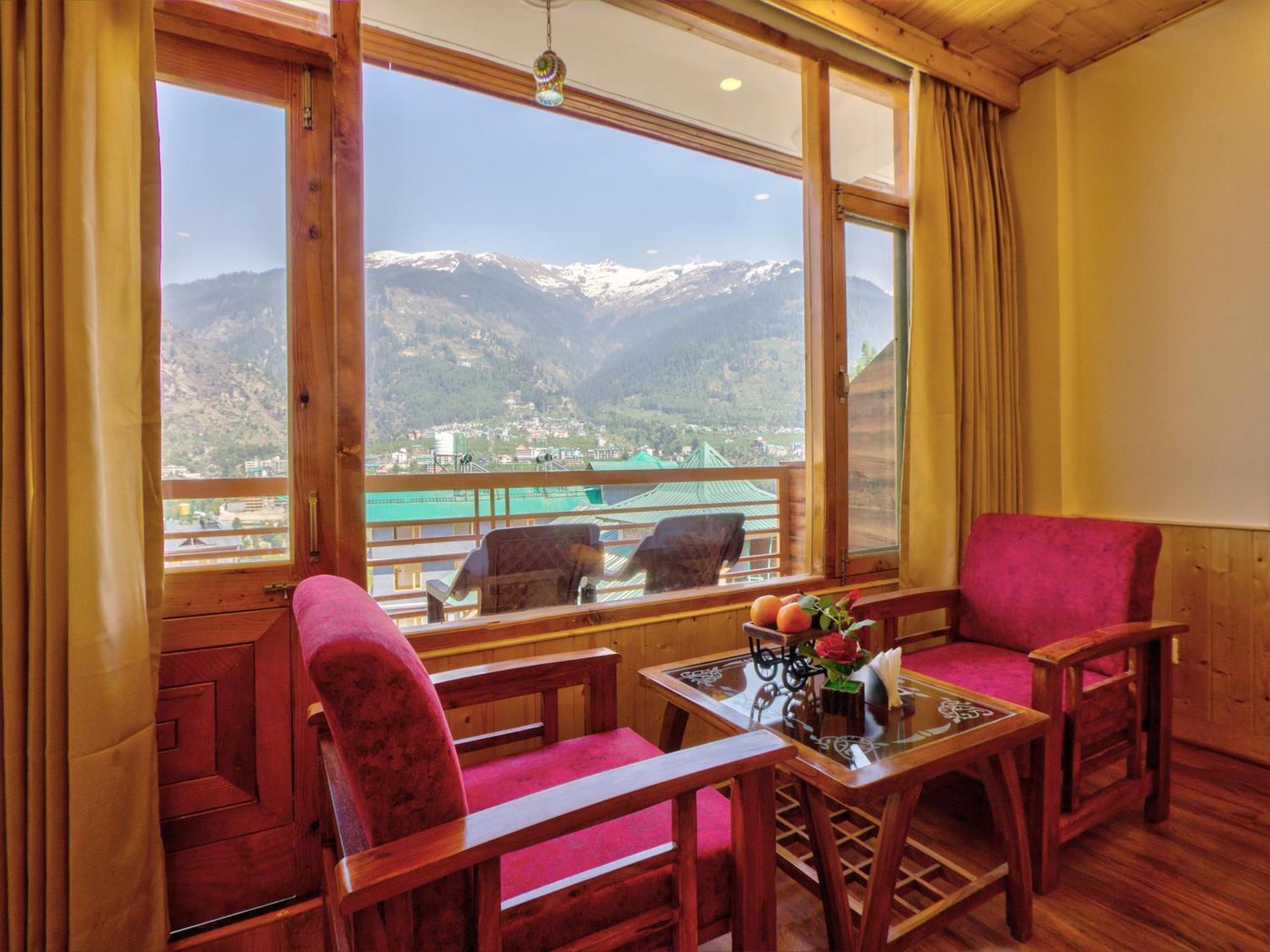 Swastik Grand Manali Hotel Buitenkant foto